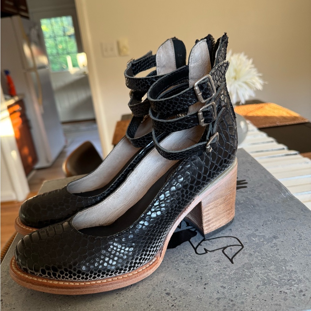 Freebird by Steven Randi Black Snake Embossed Heeled Shoes